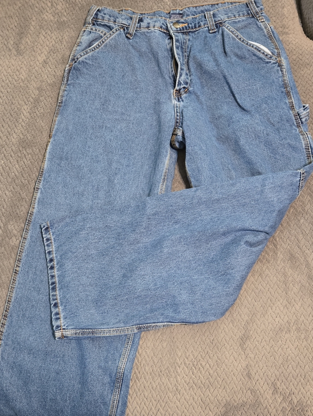 Men's Relaxed Fit Carpenter Jeans in Light Blue Denim